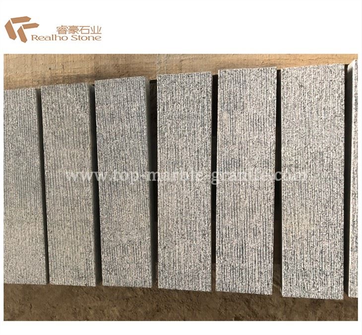 Suav pheej yig Granite G654 Grey Granite Chiseled Rau Paving